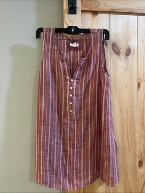 Cupio Burgundy and Cream Striped Sleeveless Tunic size medium